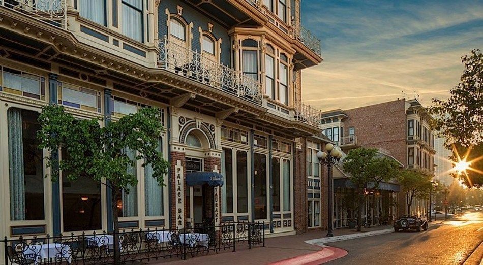 The Horton Grand Hotel at dusk in San Diego's Gaslamp Quarter