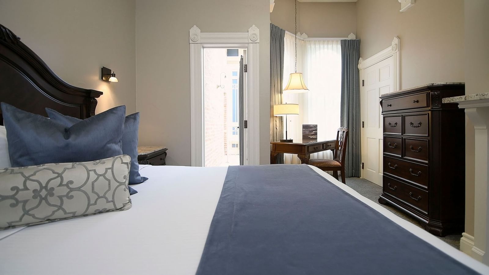 A king guest room at the Horton Grand Hotel
