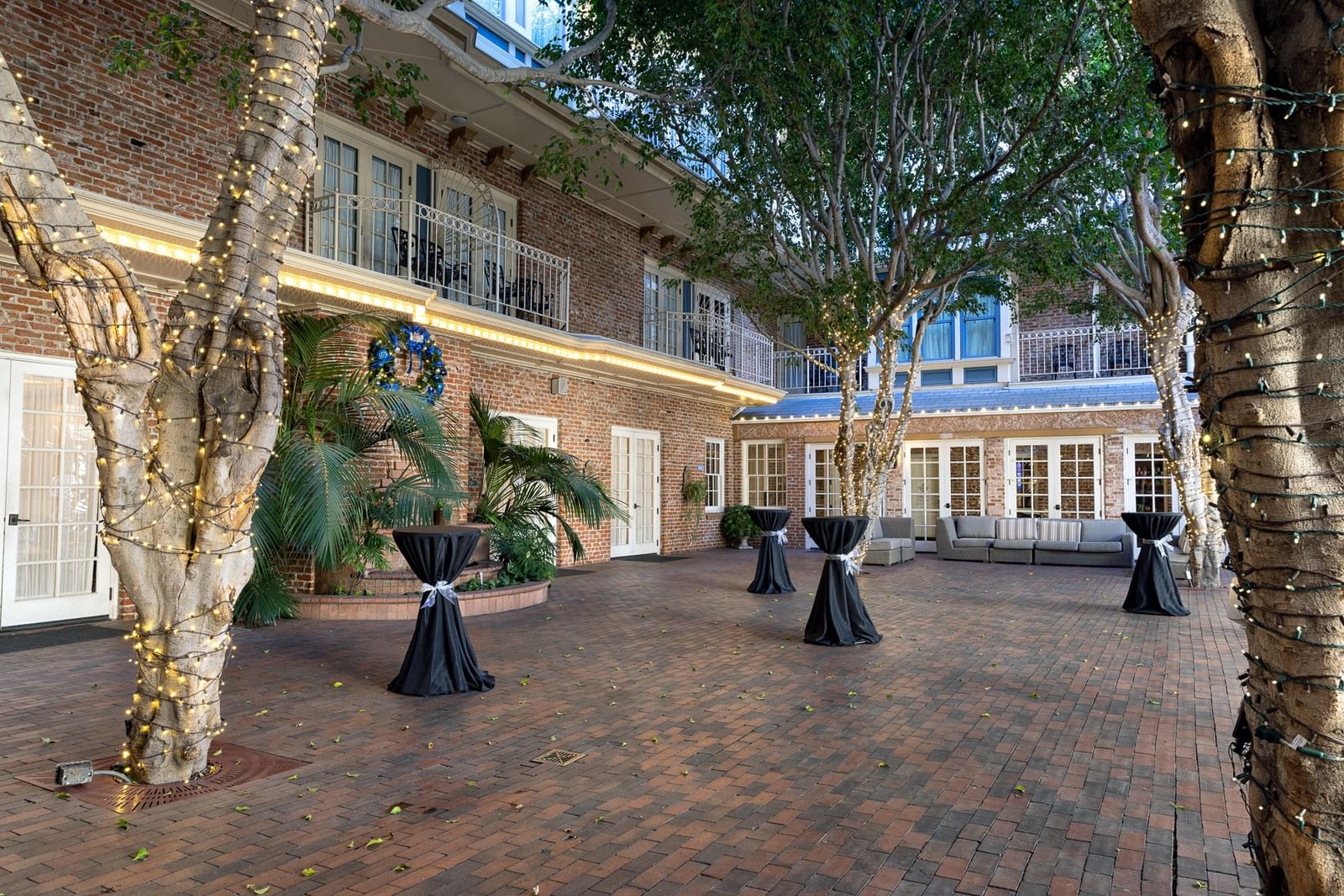 The courtyard joining the two original hotels